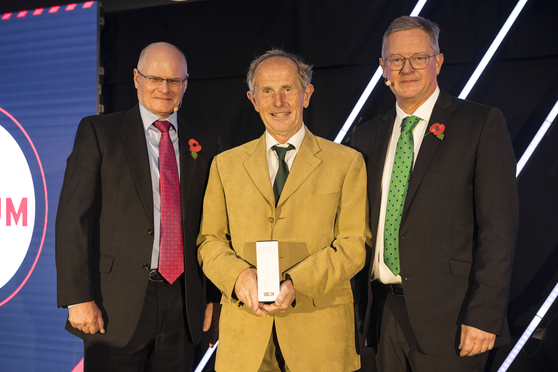 Sixth national award for Steve